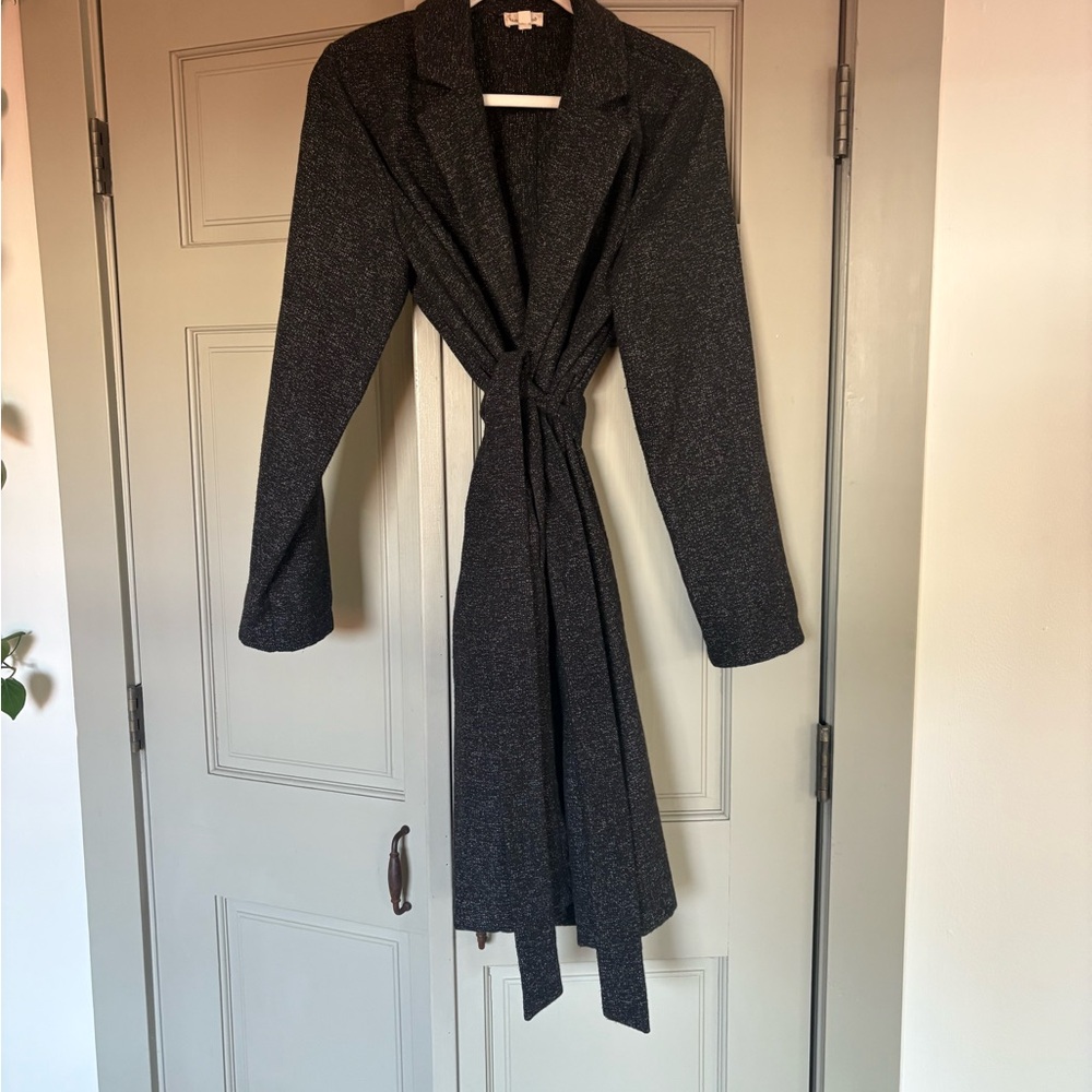 Hem & Thread Textured Charcoal Coat